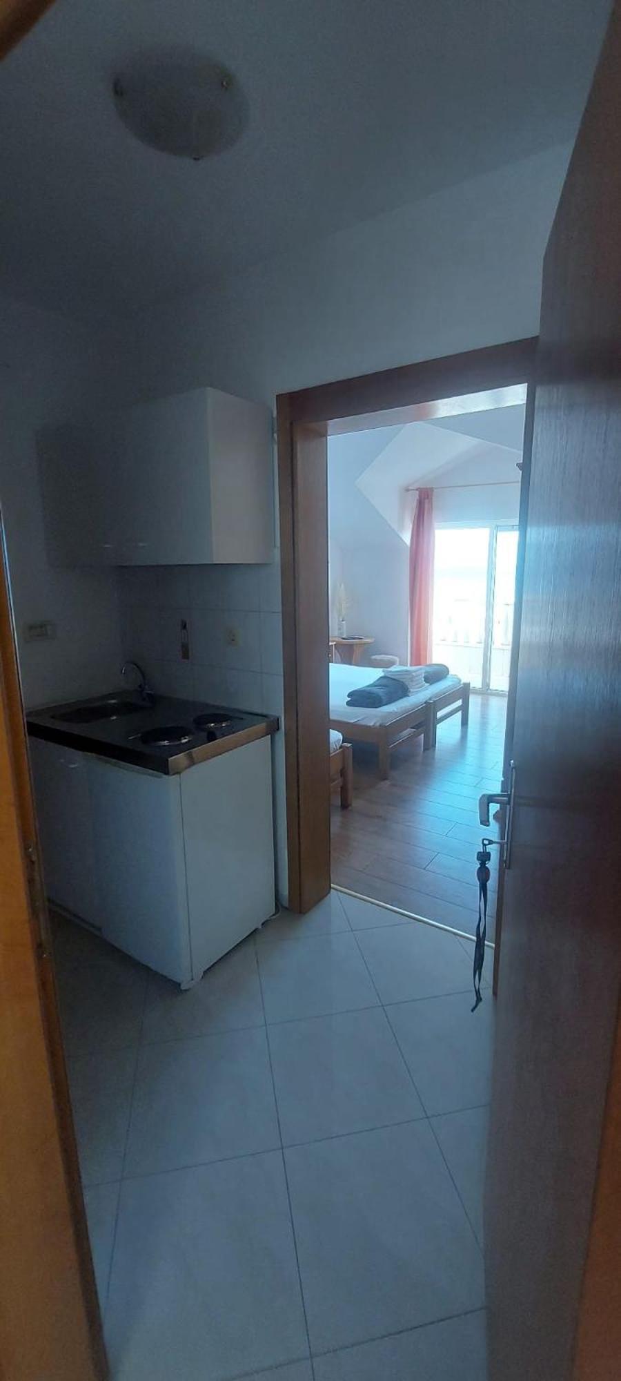 Apartments Ticinovic 오미스 외부 사진